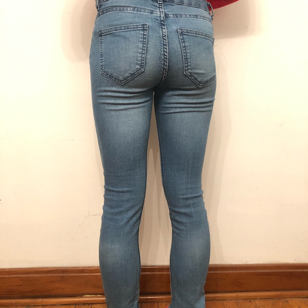 H&M jeans - Picture 2 of 3